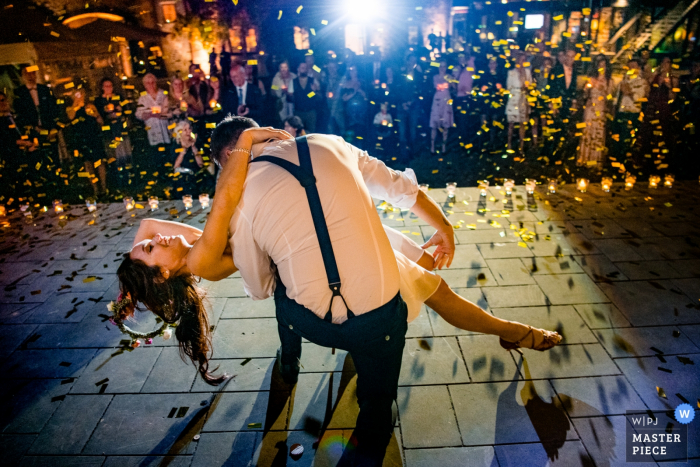 Photo by: <a href="https://www.wpja.com/contests/2019-v07/best-wedding-photographers/2503916">Andreas Pollok - Hemsbach Baden-Württemberg</a> Schloss Romrod First Dance Wedding Photographic Image