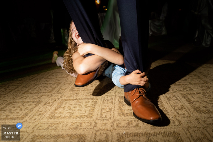 Foto: <a href="https://www.wpja.com/contests/2019-v07/best-wedding-photographers/2507166"> Joshua Grasso - Buford Georgia </a> Hochzeitsempfang im Buford Community Center - Ziehe Kinder auf die Tanzfläche
