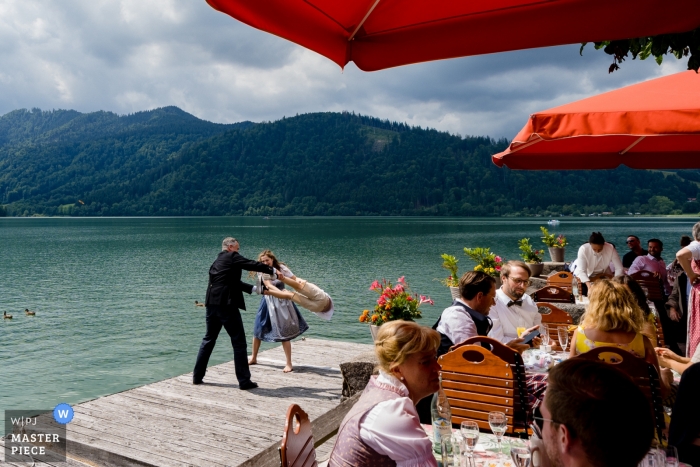 Photo by: <a href="https://www.wpja.com/contests/2019-v10/best-wedding-photographers/2542573">Tobias Löhr - Niddatal Hessen</a> Hotel Schlierseer Hof - Wedding Photos at the water during the reception