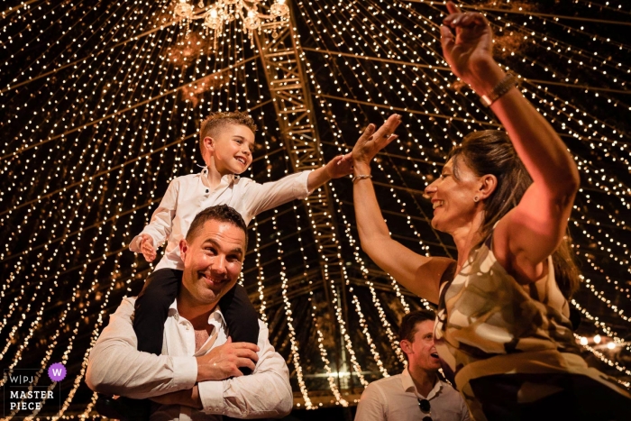 Photo by: <a href="https://www.wpja.com/contests/2019-v10/best-wedding-photographers/2543342">Liam Collard - Phuket Phuket</a> Koh Samui, Thailand Wedding Party dance photos during wedding reception.