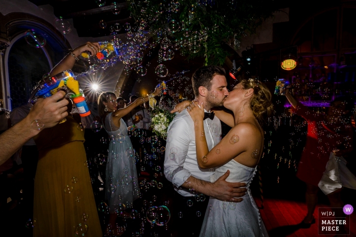 The first dance for the bride and groom Haus Heuport Regensburg Wedding Reception Photography - The first dance
