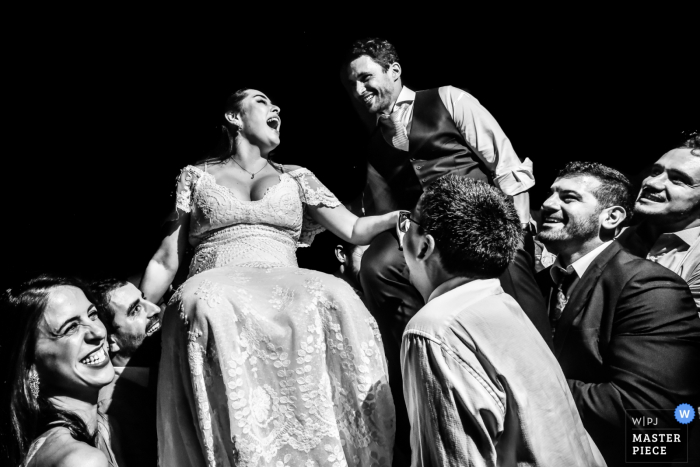 Photo by: <a href="https://www.wpja.com/contests/2019-v14/best-wedding-photographers/2554238">Vinicius Fadul - Campinas São Paulo</a> Celeiro Quintal - São Paulo Wedding Photographer - Couple on the wedding party