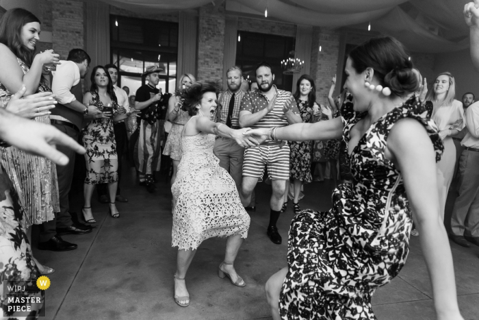Photo by: <a href="https://www.wpja.com/contests/2019-v15/best-wedding-photographers/2555955">Cindy Brown - Atlanta Georgia</a> Wrightsville Manor, Wrightville, SC Ladies dancing