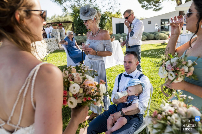 Foto: <a href="https://www.wpja.com/contests/2019-v15/best-wedding-photographers/2556757"> Pasquale Minniti - Reggio Calabria </a> Fotos der Hochzeitsfeier in Kalabrien - mehr Geschichten auf einem Foto, jeder trinkt etwas