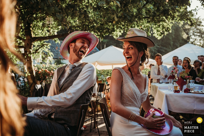 Photo by: <a href="https://www.wpja.com/contests/2019-v17/best-wedding-photographers/2563135">Meral Soydas - Utrecht Utrecht</a> Netherlands Wedding Photographer | Bride and groom outside the ceremony and dinner location funny games