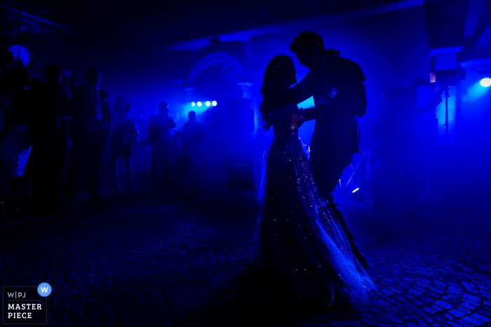 Photo by: <a href="https://www.wpja.com/contests/2019-v17/best-wedding-photographers/2563673">Will Tee - Taipei City </a> Castello di Torcrescenza Roma Nord, Italy wedding photography of The silhouette of the bride and the groom having their first dance as newly wed.