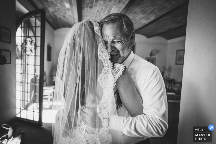 Photo by: <a href="https://www.wpja.com/contests/2019-v18/best-wedding-photographers/2565422">Andrea Sampoli - Siena Siena</a> Agriturismo Le Filigare, Florence wedding photographer: Dad crying after first look with his daughter