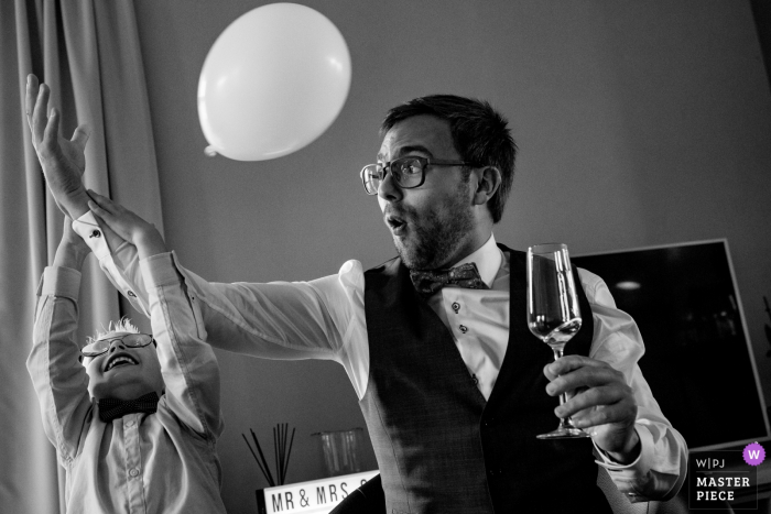 Photo by: <a href="https://www.wpja.com/contests/2019-v19/best-wedding-photographers/2569927">Sanne De Block - Wijnegem Antwerpen</a> Flanders wedding photography in black and white with kids at Loenhout