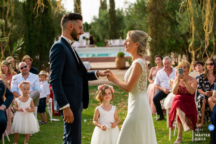 Photographie de cérémonie, Marrakech - Ma maman est une princesse au mariage en plein air