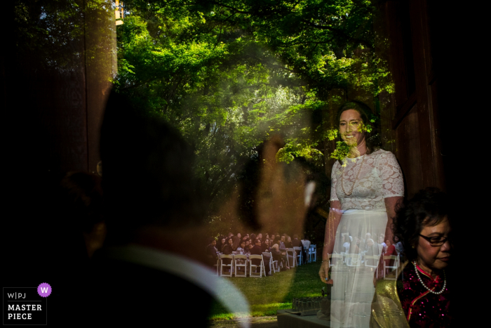 Photo by: <a href="https://www.wpja.com/contests/2019-v19/best-wedding-photographers/2571133">Siliang Wang - San Jose California</a> Wedding Photo from the Faculty Club in UC Berkeley | The bride is waiting with her parents before entering the ceremony venue
