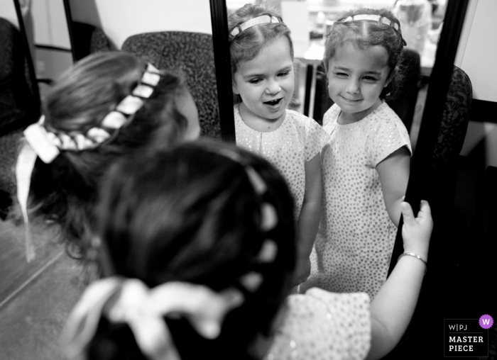 flower girls getting ready Desert Botanical Garden wedding photos | AZ flower girls getting ready