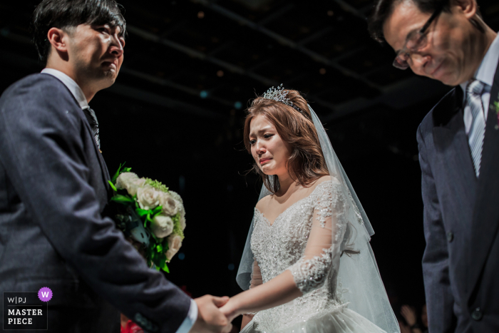 Taiwan Wedding Ceremony Image showing The exchange of important seats in life Taiwan Wedding Ceremony Image | The exchange of important seats in life