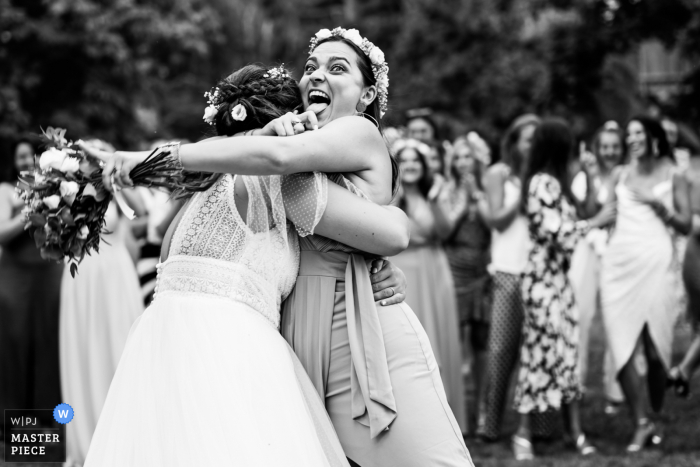 Domaine de Pécarrère, France wedding photo after the bouquet catch