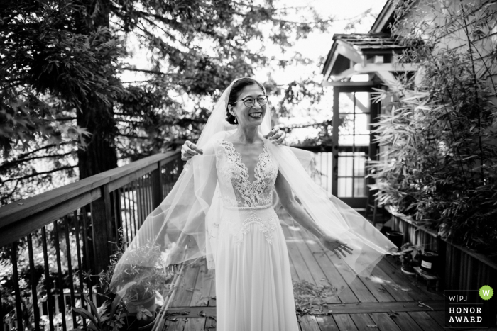 California Home backyard wedding image showing The extra pair of hands for the bride