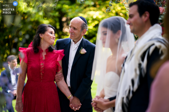 Cerimonia di matrimonio nei sobborghi di Hampstead Garden durante COVID 19