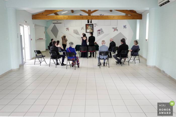 Montpellier wedding ceremony image showing the very small amount of guests attending this France event