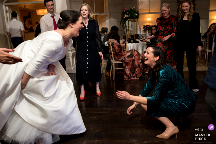 Foto del matrimonio del ricevimento alla Tankardstown House of the Dancing Queens