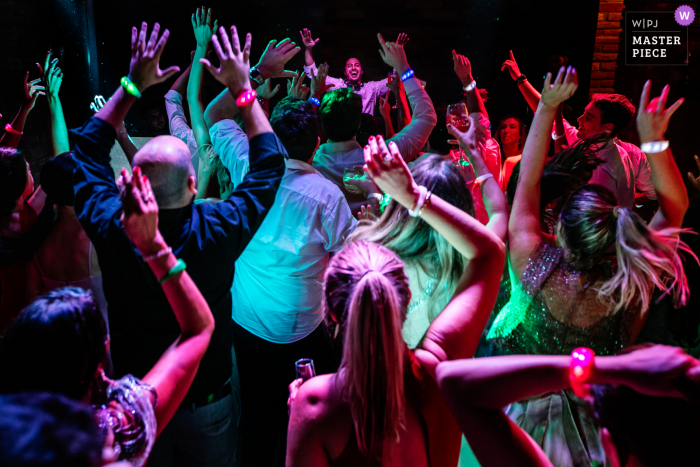 Emma Trein, Canela, Brazilië huwelijksfotografie - bruiloftsgasten feesten en dansen