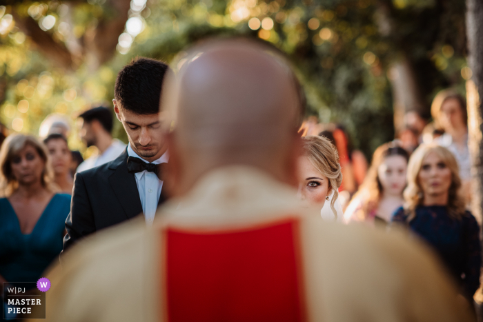 Foto de la boda de la ceremonia de Apulia con un detalle en el ojo de la novia