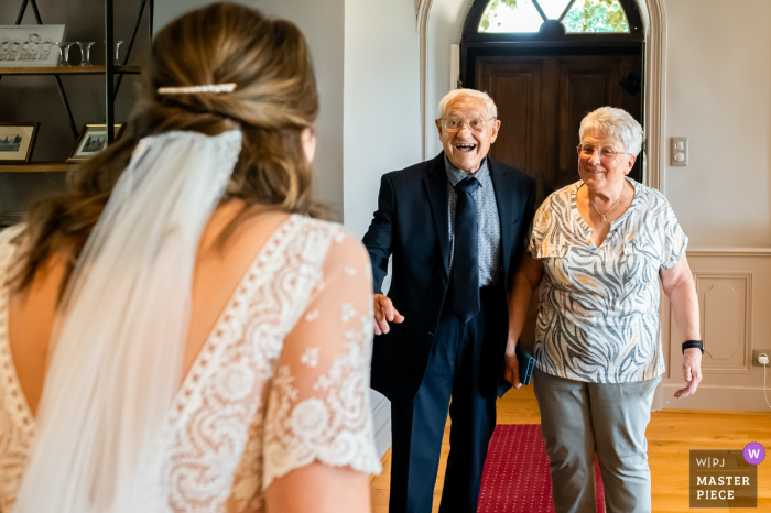 A Touching First Look at the Bride with Her Grandparents at Domaine des Grands Cèdres Captured by a WPJA photographer at Domaine des Grands Cèdres, the emotional first look between the bride and her grandparents was a touching and unforgettable moment.