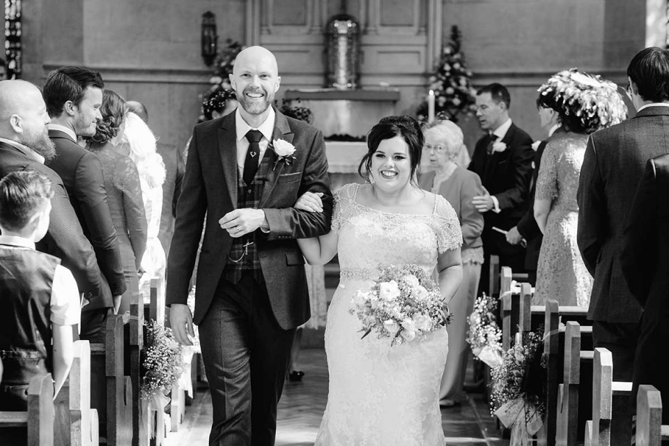 Essex wedding reportage photography - church wedding pictures Essex wedding photography from the church wedding.