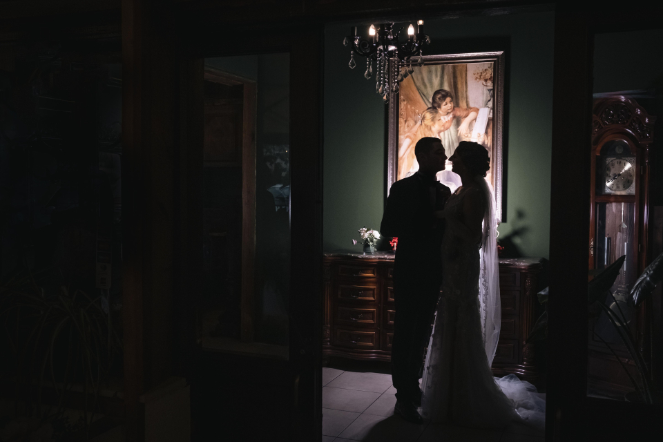 Couple portraits at Beyaz Bahçe Hotel İstanbul, Turkey, during their pre-ceremony photoshoot