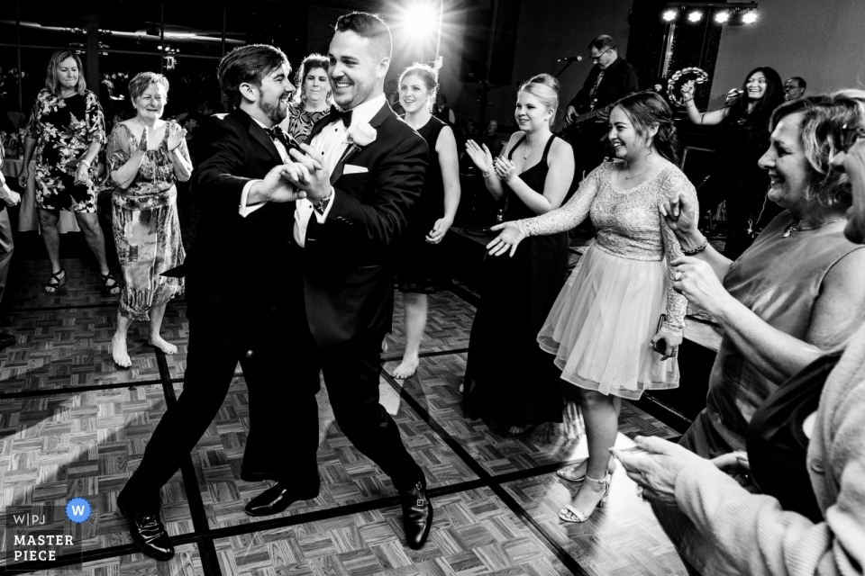 Photo by: <a href="https://www.wpja.com/contests/2018-v20/best-wedding-photographers/2392111">Johnny Shryock - Arlington Virginia</a> Wedding Reception Dancing Action | Turf Valley Resort, Ellicott City, MD