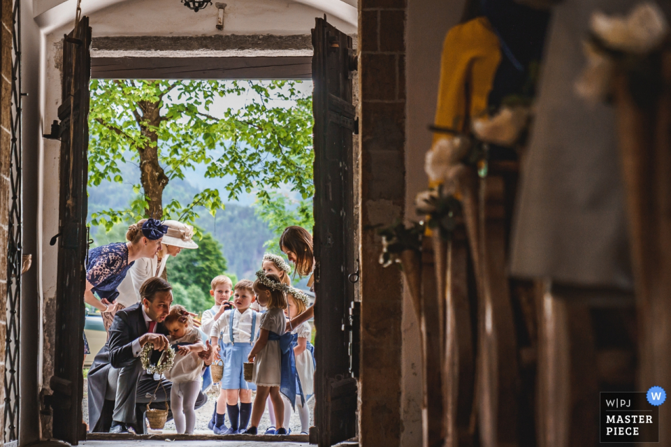 Zell Am See, Schloss Prielau, Austria church wedding photography | The last instructions