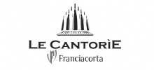 来自Franciacorta 的Gussago Winery 婚礼场地的Casaglio 婚礼摄影的Le Cantorie |